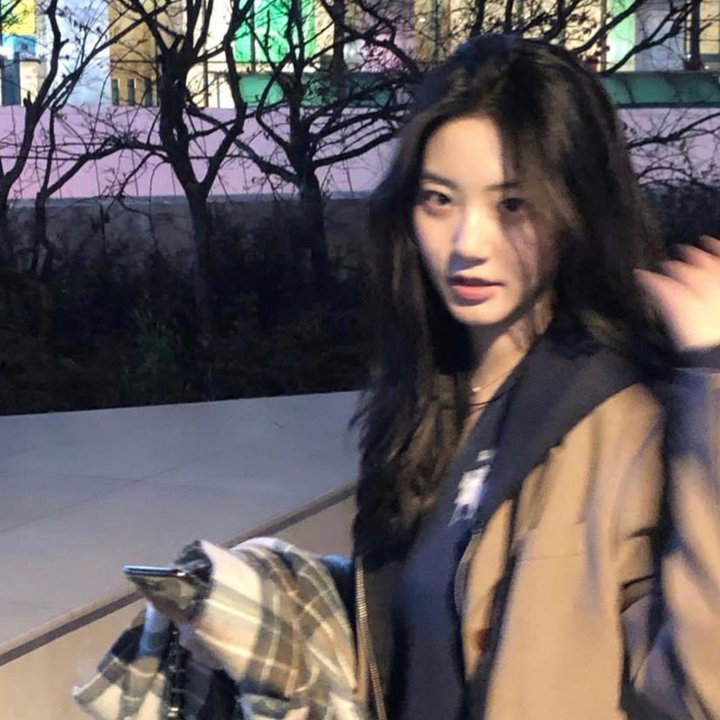 锁爱于心海报