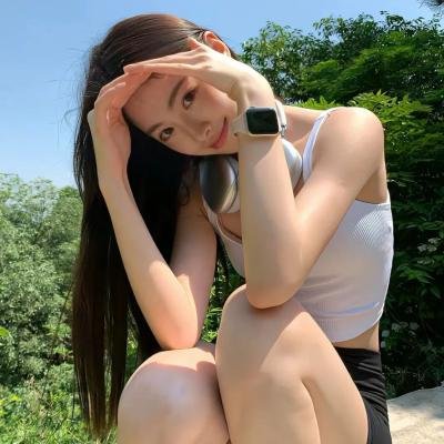 冷月海报